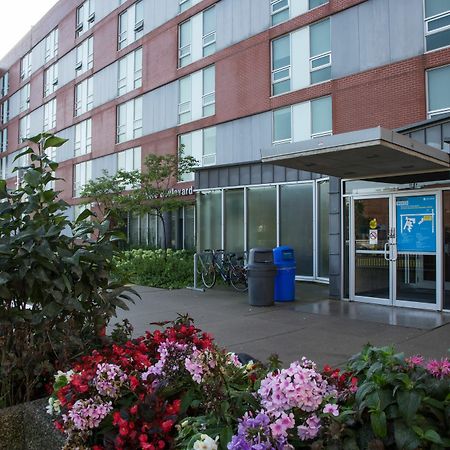 Humber College Lakeshore Campus Residence Toronto Exterior foto