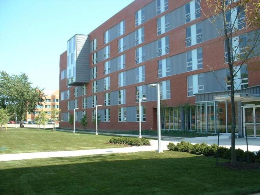 Humber College Lakeshore Campus Residence Toronto Exterior foto